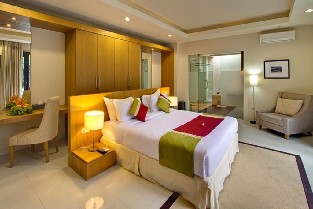 The Nibbana Villas Seminyak Rum bild